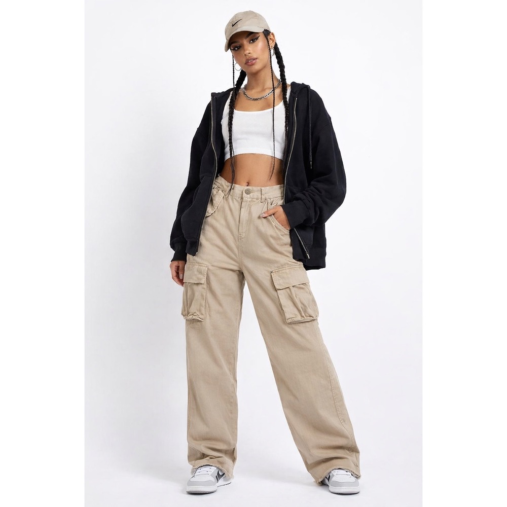 POL Tan Beige Wide‎ Leg Cargo Pants Raw Hem Size Small Streetwear Y2K Hipster